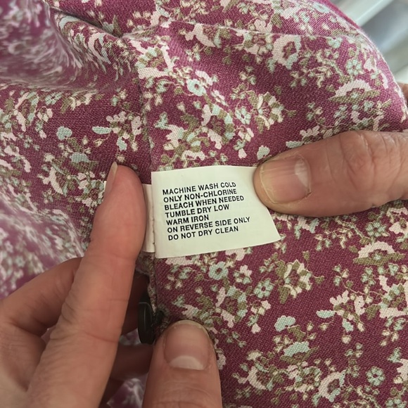 🌿GAP Women's Dark Pink Corduroy Jacket, size 2🌿 - Picture 7 of 7